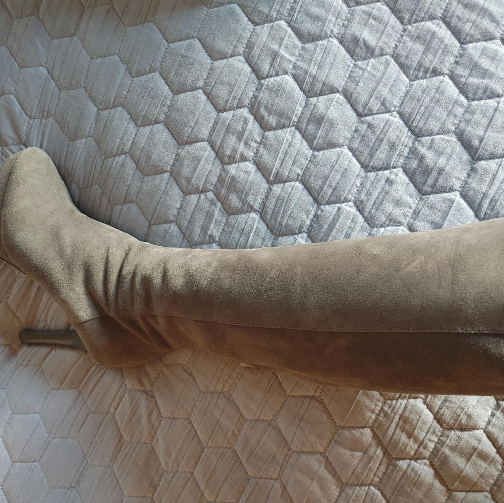 Jimmy Choo Grey Suede knee high length platform boots size 39 .